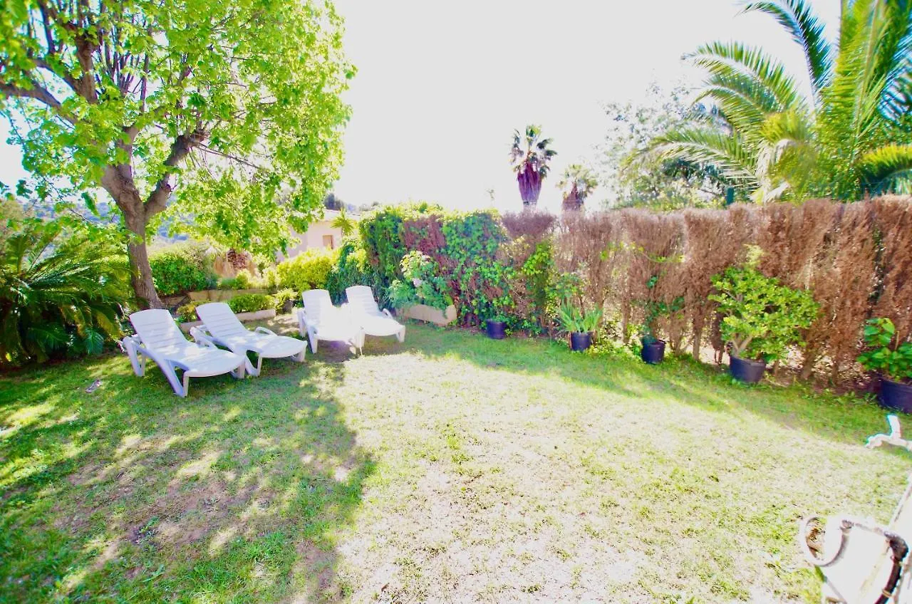 V&V Lloret: Garden Apartment with Pool, 150m from Canyelles Beach Lloret de Mar 0*,  Spain