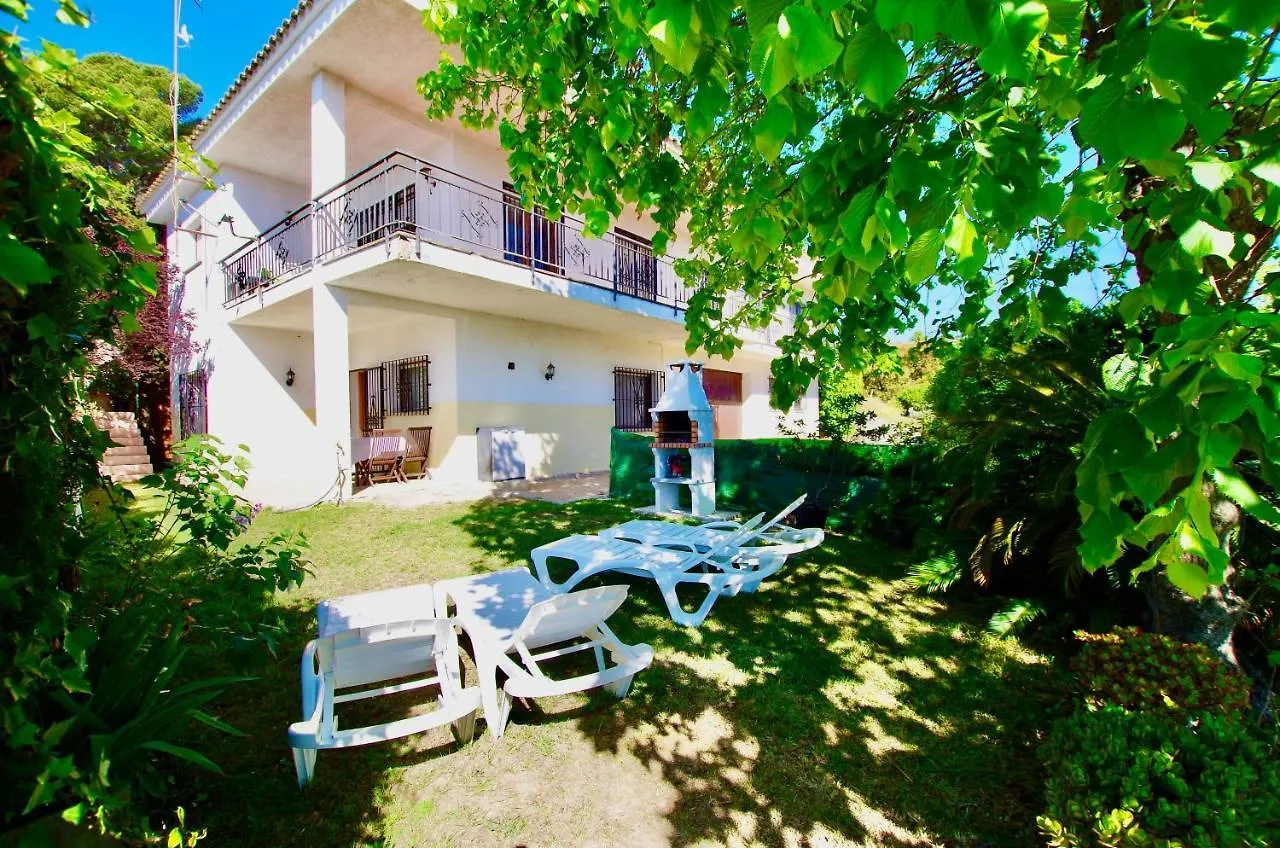 V&V Lloret: Garden Apartment with Pool, 150m from Canyelles Beach Lloret de Mar 0*,  Spain