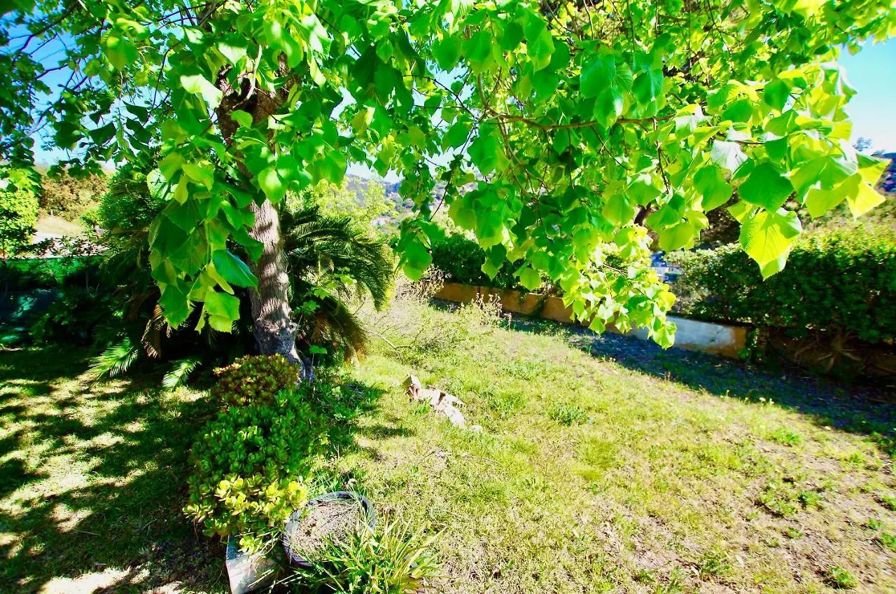 V&V Lloret: Garden Apartment with Pool, 150m from Canyelles Beach Lloret de Mar